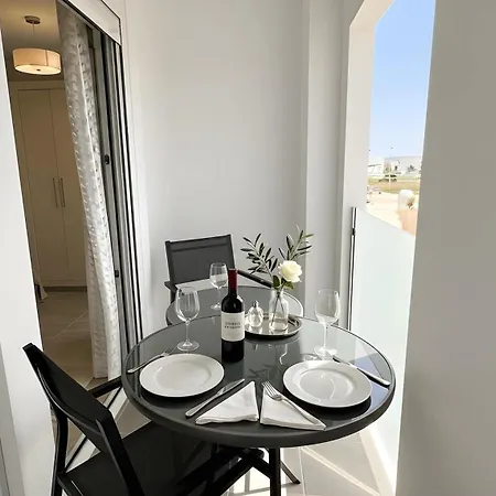 דירה Con Balcon Y Espectaculares Vistas Al Mar *